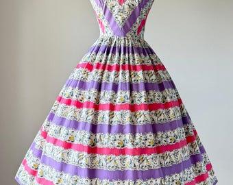 Vintage 1950s Cotton Dancing Party Stripe Novelty Print Dress MED M