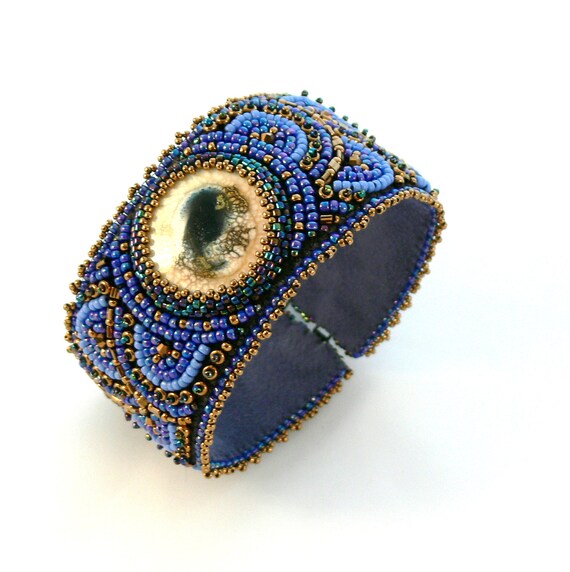 Items similar to Blue cuff bracelet, bead embroidered bracelet, royal