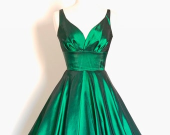 Size UK 22 (US 18/EU 48) - Emerald Green Taffeta Sweetheart Tea Dress - Made by Dig For Victory