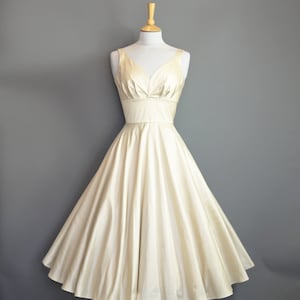 UK Size 18 Ruby Champagne Silk Sweetheart Tea Length Swing Dress Made
