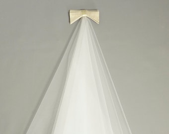 Silk Bow & Tulle Circular Wedding Veil - Made by Dig For Victory!