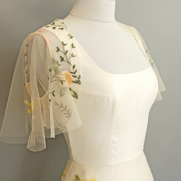 Size 18 Yellow & Peach Dahlia Floral Lace Bolero with Lace Flutter sleeves - Made by Dig For Victory
