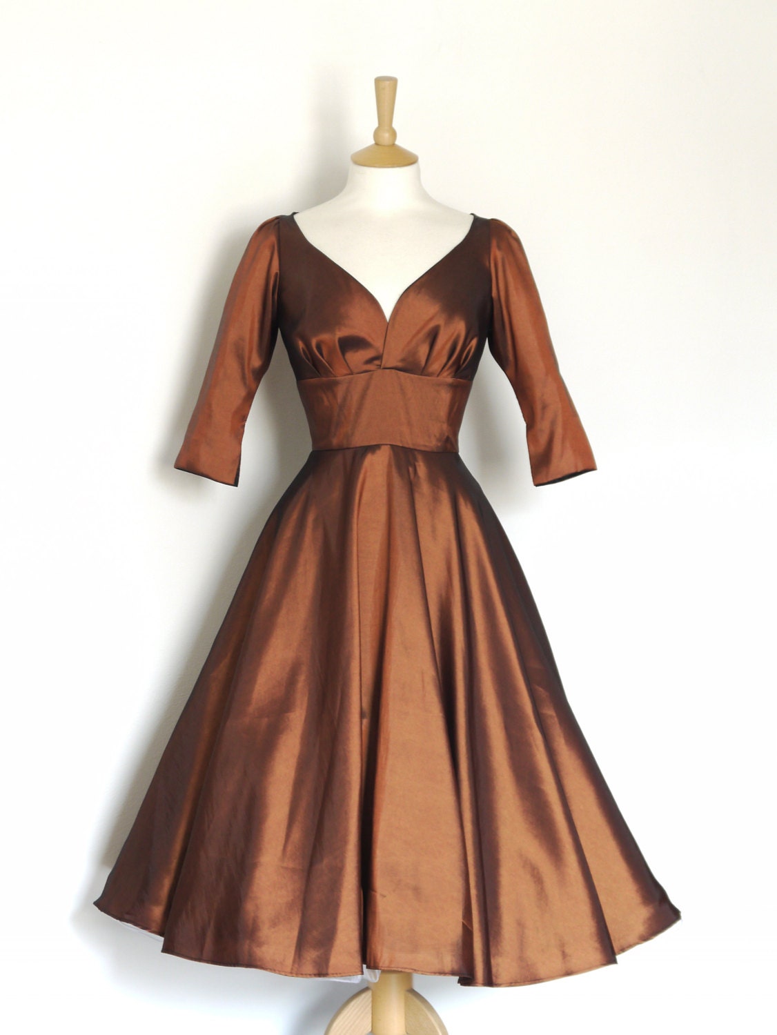 Copper Taffeta Evening Dress With Tea ...