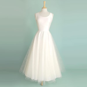 UK Size 12 Starlite Duchess Gown Wedding Dress - Ankle Length -  Made by Dig For Victory