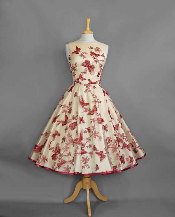 3D Butterfly Lace Sabrina 1950s Tea Length Wedding Dress in