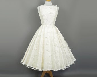 Ivory Peggy 3D Lace - Sabrina Bodice - Tea Length - 1950s Wedding Dress - Made by Dig For Victory
