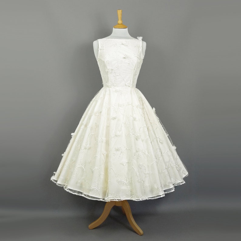 Vintage Style Wedding Dresses, Vintage Inspired Wedding Gowns     Ivory Peggy 3D Lace - Sabrina Bodice - Tea Length - 1950s Wedding Dress - Made by Dig For Victory  AT vintagedancer.com
