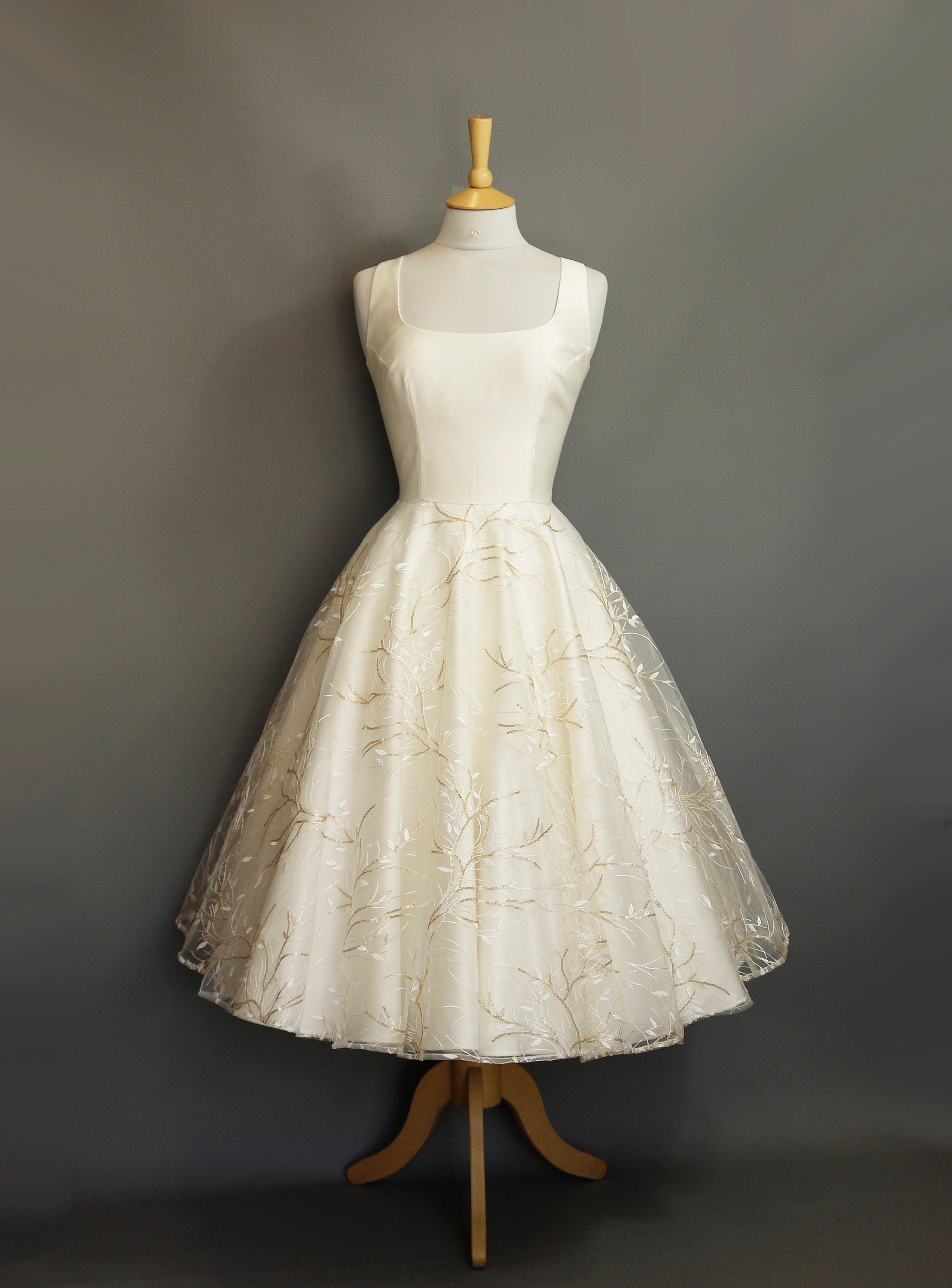 Gold Sequin Willow Lace Dress