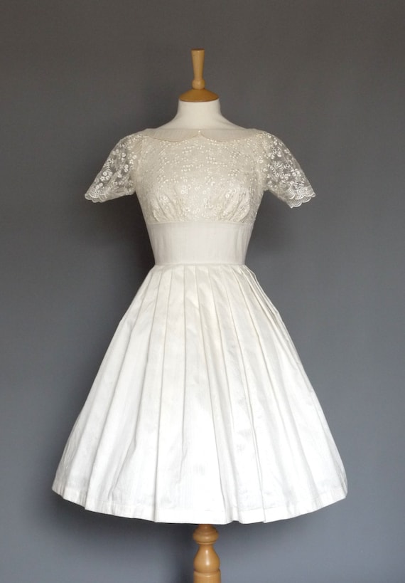 Nancy Ivory Silk & Lace Wedding Dress - Made by Dig for Victory - Etsy