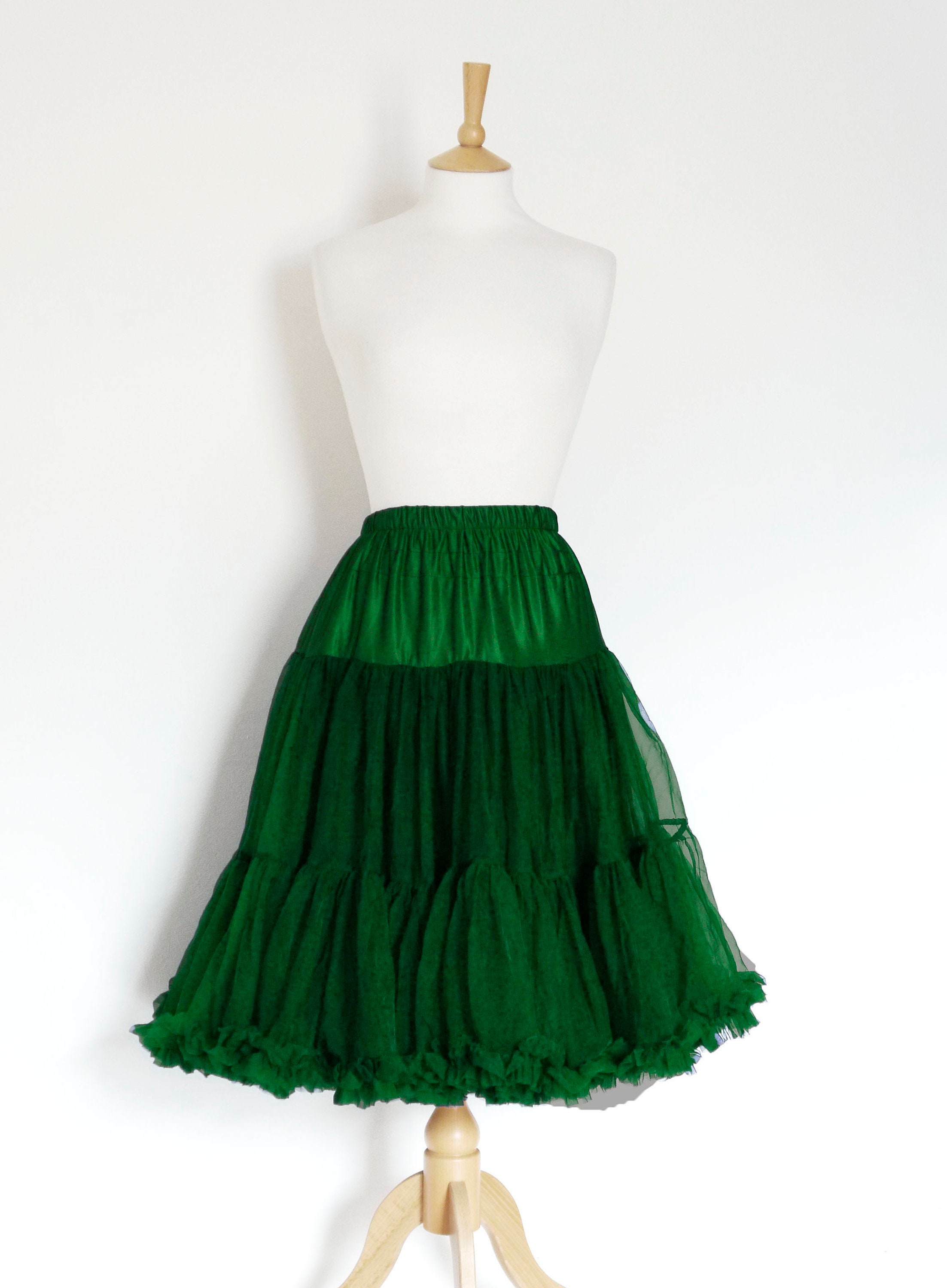 GREEN SAREE SHAPEWEAR Women's Stretchable Skirt Petticoat Lehanga Fabric  Craft Mermaid Skirt Sari Skirt Elasticated Petticoat Party Wear 