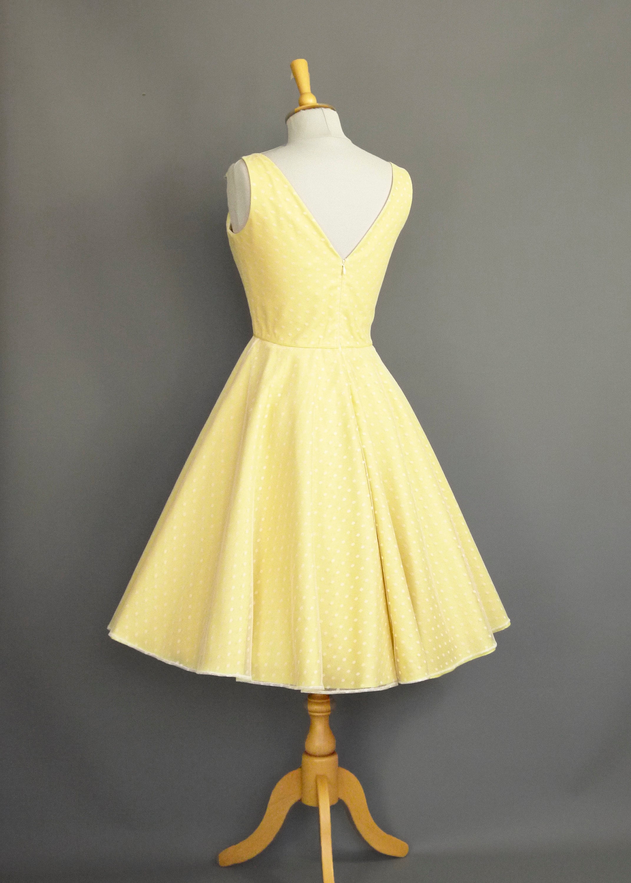 Pale yellow 50s skirt discount