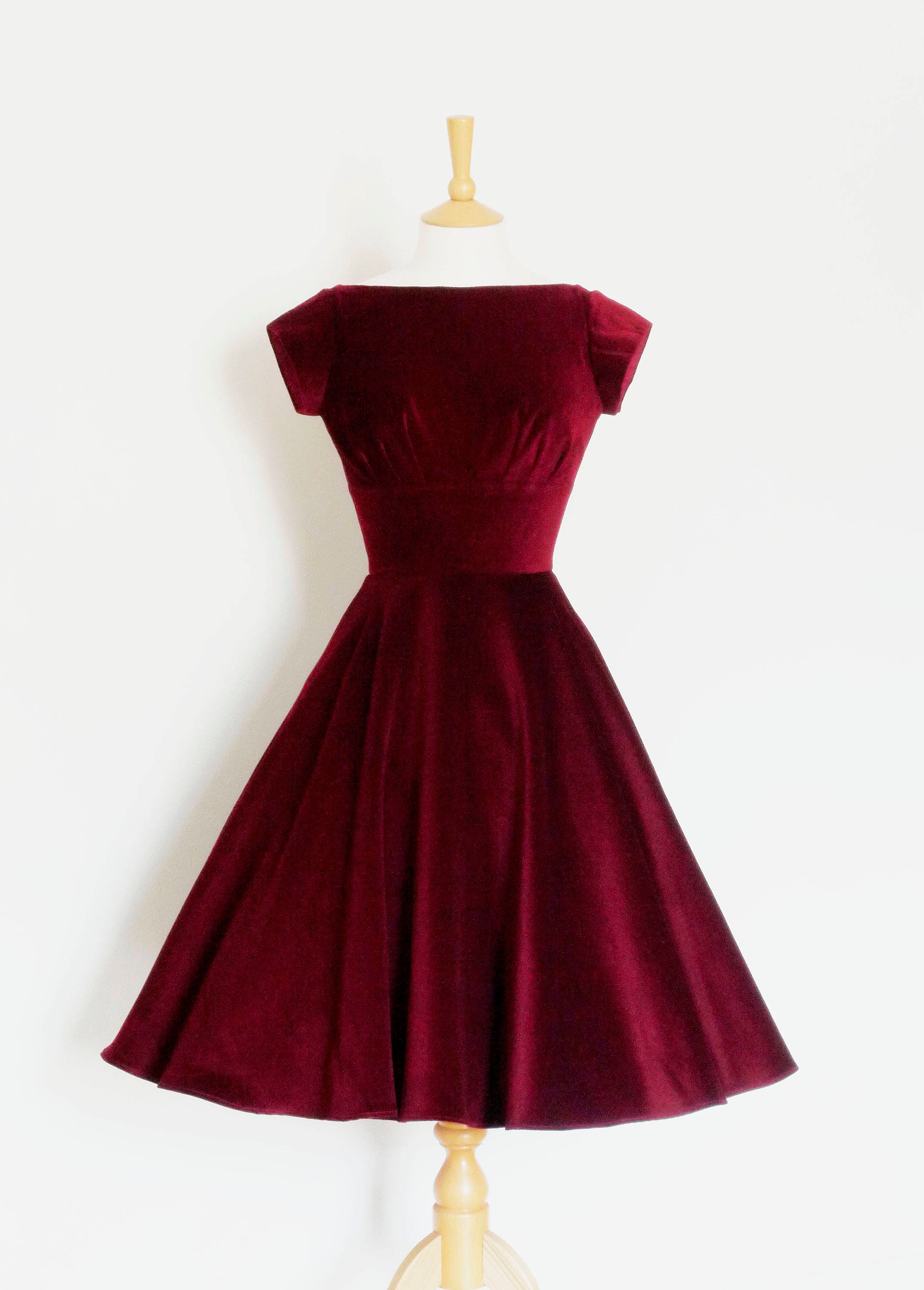 UK Size 14 US 10-12/EU 42 Deep Cherry Red Velvet Knee | Etsy Hong Kong