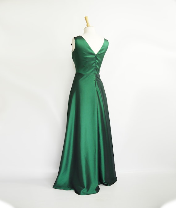 emerald green dress size 20 Emerald Green Dress for Sale in Virginia Beach, VA