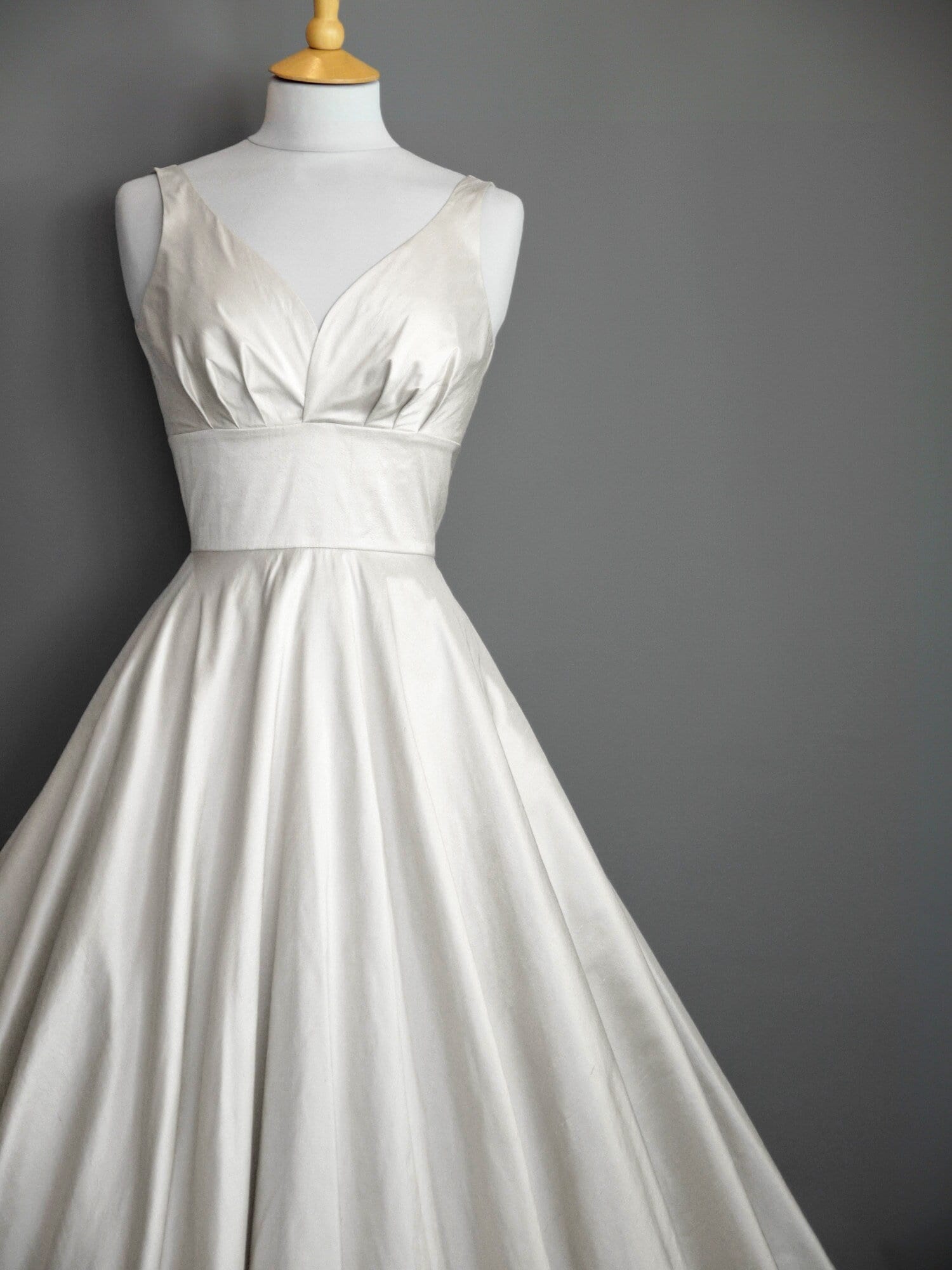 Dupioni silk dresses hotsell
