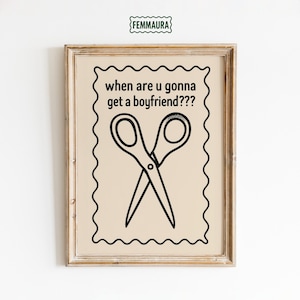 Divertente poster di forbici lesbiche – Stampa umoristica queer con citazione "Trova un fidanzato"