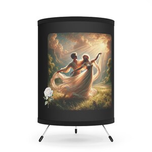 Tripod Lamp with High-Res Printed Shade, US\CA plug