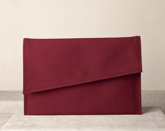 Custodia per laptop in similpelle fatta a mano: custodia vegana per computer