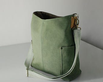 Borsa a tracolla minimalista in pelle vegana: borsa a tracolla europea fatta a mano