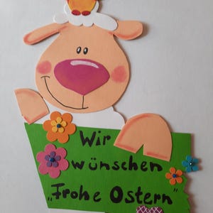 Fensterbild Tonkarton Frohe Ostern als Fensterbild mit Lamm.