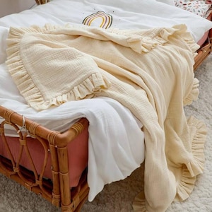 Muslin Baby Blanket with Ruffles – Soft 4-Layer Organic Cotton Swaddle – Lightweight Newborn Blanket - Organic Cotton Muslin Baby Wrap
