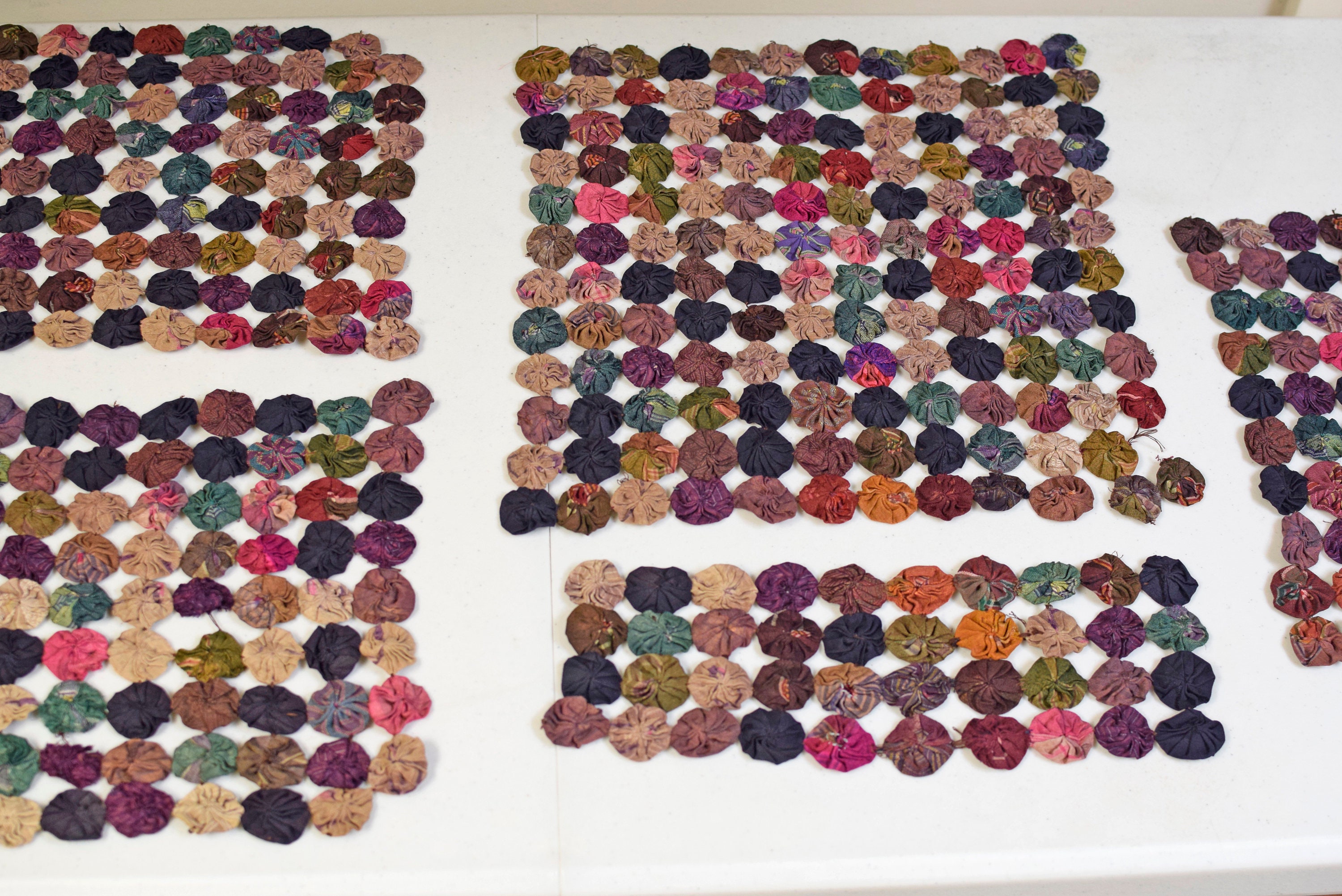 Antique yoyo quilt - Etsy 日本