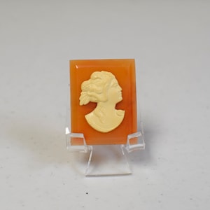 Vintage Celluloid Cameo Pin Brooch~