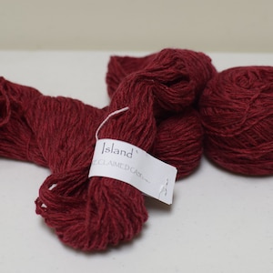ISLAND YARNS Reclaimed Cashmere DK weight Yarn~ 2 Skeins~400 yd~magenta/pink/red