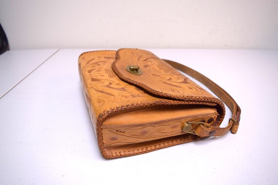 VINTAGE Clifton's Hand Tooled Saddle Brown Tooled… - image 6