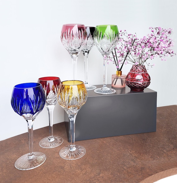 Dorotheenhütte Kristall-Weingläser: Handgeschliffene bunte Boho-Gläser, 6er-Set