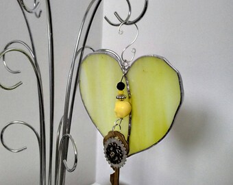 skull - stained glass - heart - mosaic art - small gift - Valentine- skull - sun catcher - small art - skull art - yellow - black - key