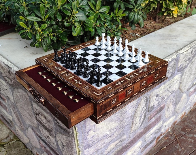 Handmade Wooden Chess Set – with Metal Pieces and Storage, Personalized Gift