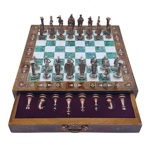 Luxe schaakset - gepersonaliseerd houten bord 40 x 40 - handgemaakt cadeau voor verzamelaar - TroyChess