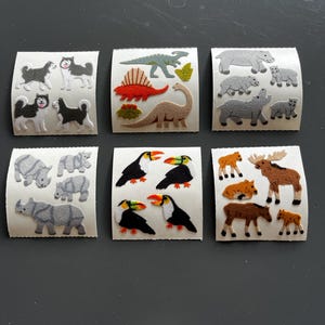 Originala Sandylion-klistermärken med fuzzy/stoffie-motiv från 90-talet