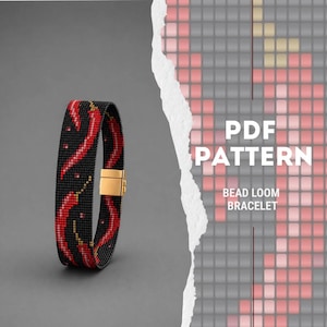 Pode incluir: Uma pulseira preta de tear de contas com um design de pimenta vermelha e um fecho dourado. A pulseira é exibida em um fundo cinza com o texto "PDF PATTERN" e "BEAD LOOM BRACELET".