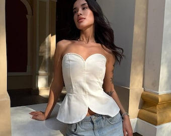 Women Structured Strapless Corset Top With Perfect Fit Sculpting Waist Cotton Corset Top For Everyday Looks Evening Outfits And Stylish Wear