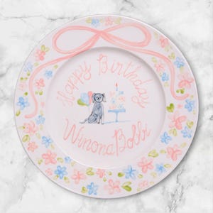 Personalized Dog Birthday Plate with Name and Cake Illustration – Hand Painted Floral Keepsake – Custom Gift for Pet Lover or Baby Girl|P019