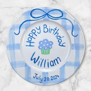 Personalized Blue Gingham Birthday Plate for Boys – Hand Painted Cupcake Design – Custom Name & Date Ceramic Keepsake 1st Birthday | P044