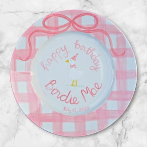Custom Birthday Plate for Girls – Baby Girl with Duck Illustration – Adorable Hand-Painted Gift for Her Special Day | P022