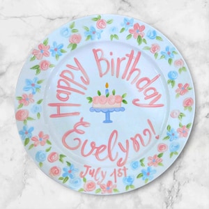 Personalized Birthday Plate for Girls – Custom Name & Date with Floral Design – Hand Painted Ceramic Keepsake Birthday Gift for Baby | P060