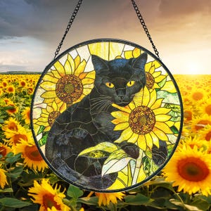 ひまわりと黒猫のステンドグラスのサンキャッチャー - サンライトキャッチャーの窓吊り下げ装飾 - 母の日ギフト、猫好きの方へのプレゼントに最適