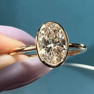 Bague de fiançailles en moissanite ovale avec cadre fantaisie 3 carats, serti clos, bague solitaire ovale en or massif 14 carats, cadeau d&#39;anniversaire pour elle
