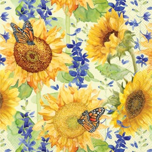 Puede incluir: Un patrón floral estilo acuarela con grandes girasoles amarillos, flores silvestres azules y mariposas monarca naranjas y negras. El diseño tiene un fondo amarillo claro con hojas y tallos verdes.