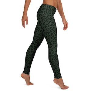 Dark Green Tiger Leggings Women’s Sports Leggings – High Waist Yoga Leggings – Comfortable Fitness Leggings – Stretch Leggings with Pattern