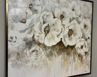 Cuadro al óleo de flores blancas enmarcado: Arte abstracto floral sobre lienzo con toque dorado