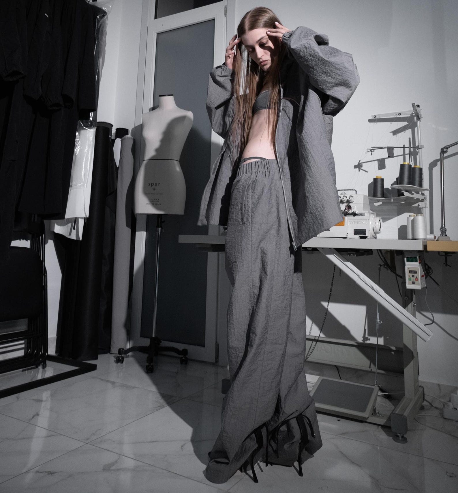 NYC LIFE LA LIFE PRINT WINDBREAK TRACK SUIT