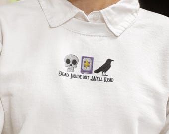 Bluza oversize z haftem: Dark Academia, literatura gotycka