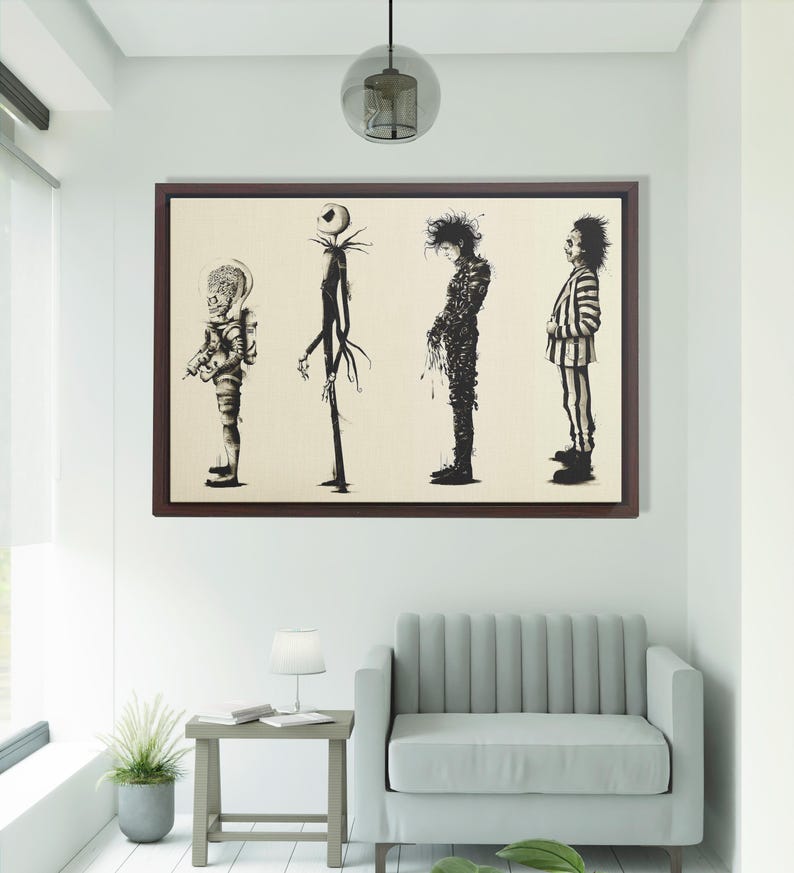 Puede incluir: Una obra de arte enmarcada con cuatro ilustraciones en blanco y negro de personajes ic&oacute;nicos. Los personajes est&aacute;n representados en un estilo minimalista sobre un fondo crema, enmarcados en madera oscura. La obra se exhibe en una pared blanca.