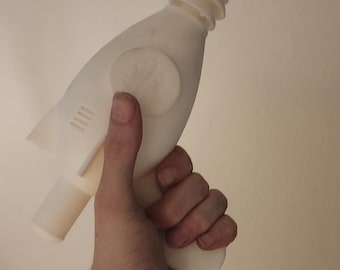 Post-Apocalyptic Thirst Zapper Cosplay Blaster – Wasteland Style Replica (PLA, Non-Functional)