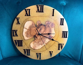 Resin & Wood Handmade Clock - Stunning Natural Home Decor