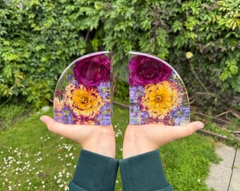 Handmade Dried Flower Resin Bookends – Preserved Floral Decor